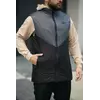 Жилетка чоловіча "Clip" Nike сіро-чорна Жилетка чоловіча "Clip" Nike сіро-чорна