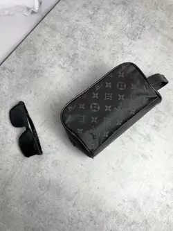 Клатч Louis Vuitton чорний Клатч Louis Vuitton чорний