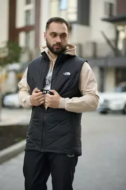 Жилетка чоловіча "Clip" TNF чорна Жилетка чоловіча "Clip" TNF чорна