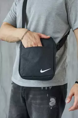 Барсетка Nike темний мелажн с білим лого Барсетка Nike темний мелажн с білим лого