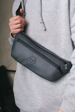 Бананка-сумка з шкірозамінника сіра Philipp Plein Бананка-сумка з шкірозамінника сіра Philipp Plein