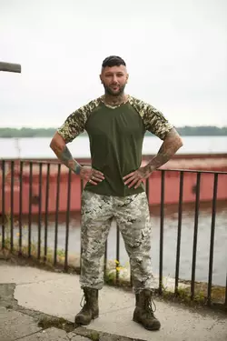 Комплект чоловічий: штани "Terra" світлий піксель + футболка "Sleeve" хакі-піксель Комплект чоловічий: штани "Terra" світлий піксель + футболка "Sleeve" хакі-піксель