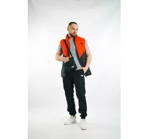 Комплект чоловічий "Clip" TNF: жилетка помаранчево-чорна + футболка сіра + штани "President" чорні. БАРСЕТКА У ПОДАРУНОК! Комплект чоловічий "Clip" TNF: жилетка помаранчево-чорна + футболка сіра + штани "President" чорні. БАРСЕТКА У ПОДАРУНОК!