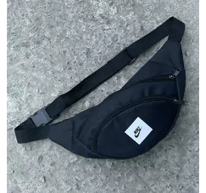 Бананка чорна Nike накатка із білим квадратом Бананка чорна Nike накатка із білим квадратом