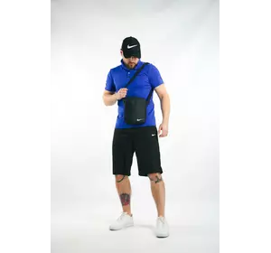 Комплект чоловічий Nike: поло електрик + шорти чорні + барсетка чорна + кепка чорна Комплект чоловічий Nike: поло електрик + шорти чорні + барсетка чорна + кепка чорна