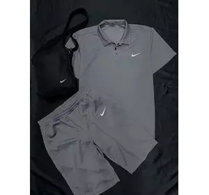 Комплект поло сіре Nike + сірі шорти + барсетка чорна Комплект поло сіре Nike + сірі шорти + барсетка чорна