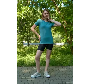 Комплект жіночий "Flow" футболка класична зелена + велосипедки вкорочені чорні Комплект жіночий "Flow" футболка класична зелена + велосипедки вкорочені чорні